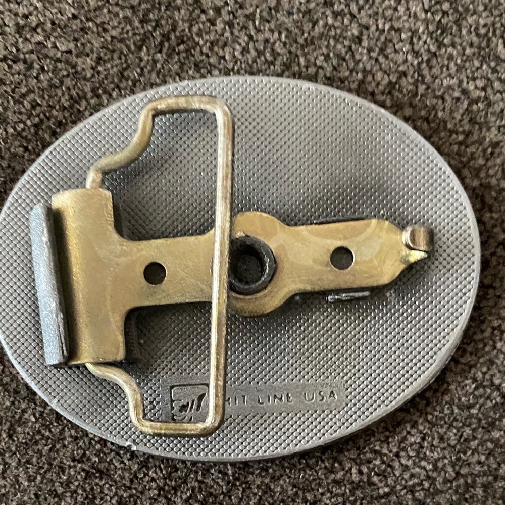 Oil Roustabout belt buckle - Picture 2 of 3